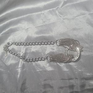 Guess necklace